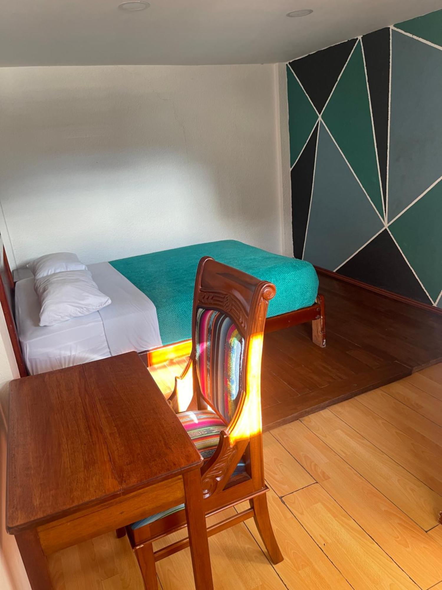 El Jardin Escondido Party Hostel Баньос Экстерьер фото