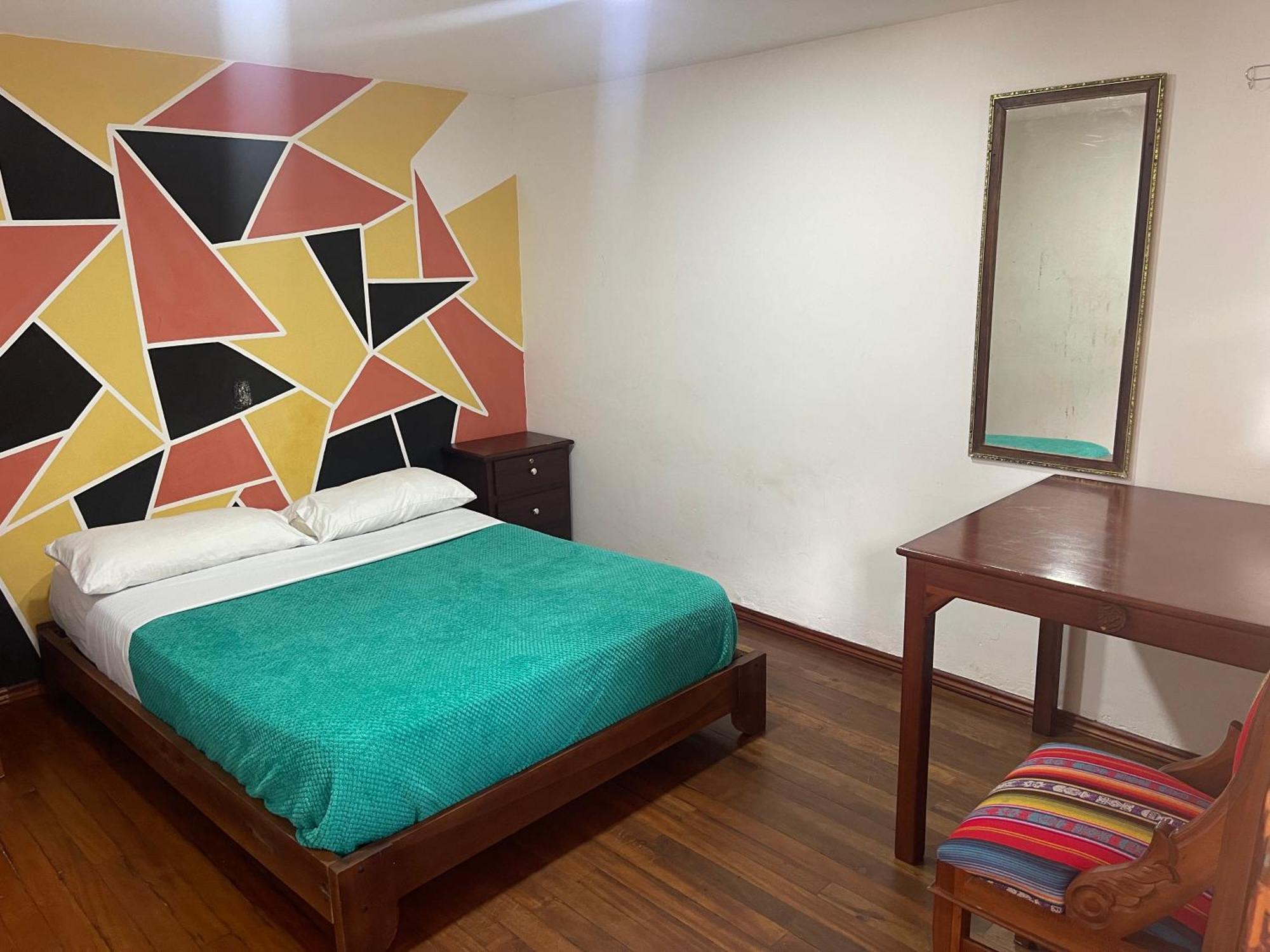 El Jardin Escondido Party Hostel Баньос Экстерьер фото